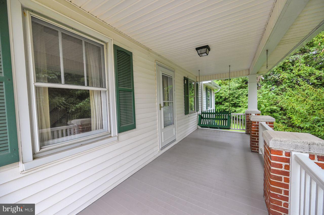 2199 Springwood Road York, PA 17403 - Photo 4 of 41 Gallery Image 4