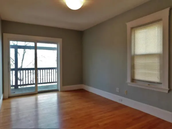 $3,400 | 76 Wenham Street, Unit 2, Boston, MA 02130