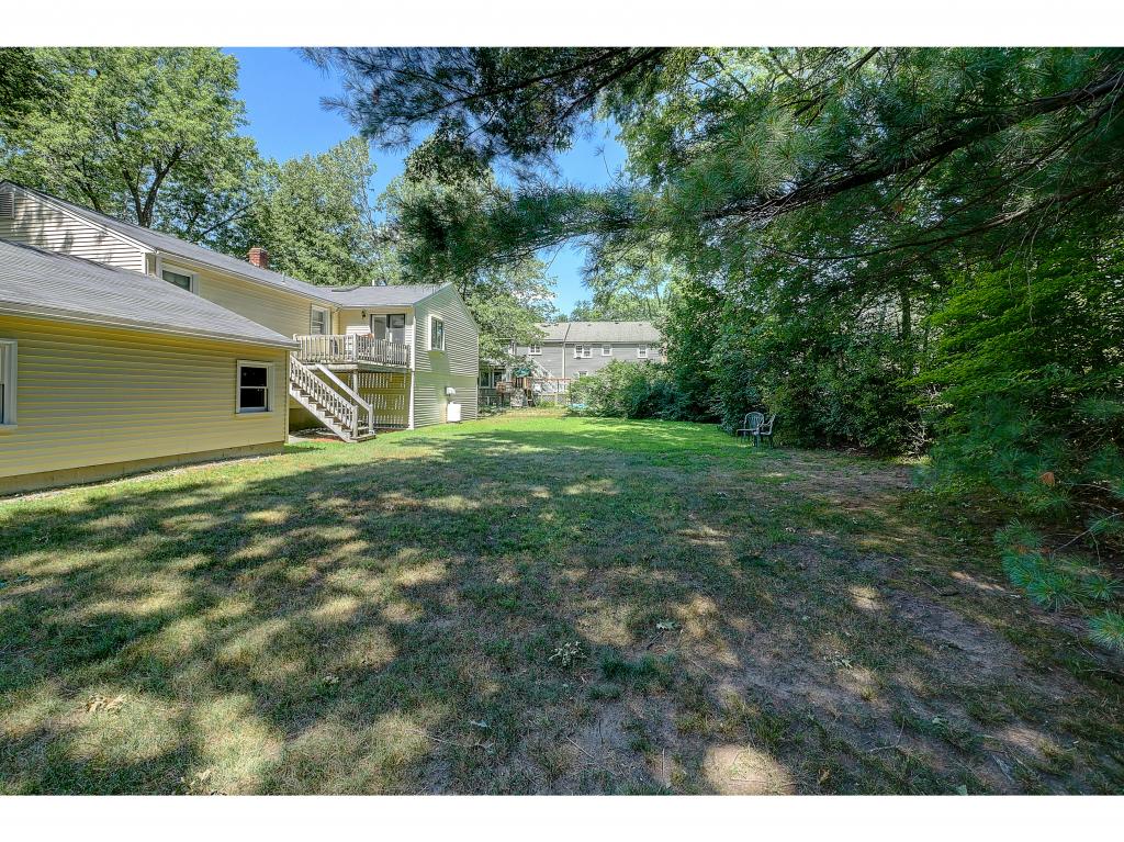 12 Clydesdale Road Salem, NH 03079 - Photo 27 of 31 Gallery Image 27