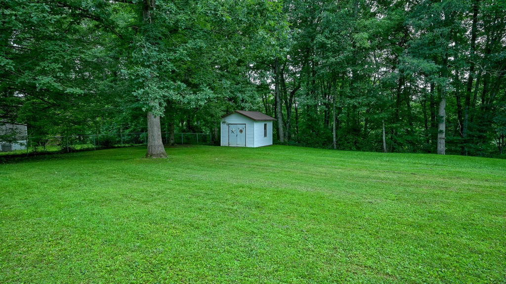 133 Powder House Road Craigsville, WV 26205 - Photo 12 of 40 Gallery Image 12