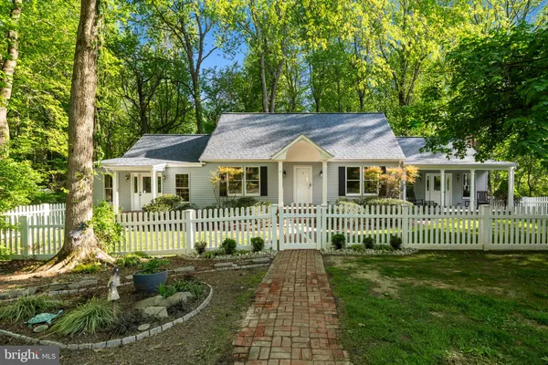 $675,000 | 11 Tracy's Lane, Tracys Landing, MD 20779