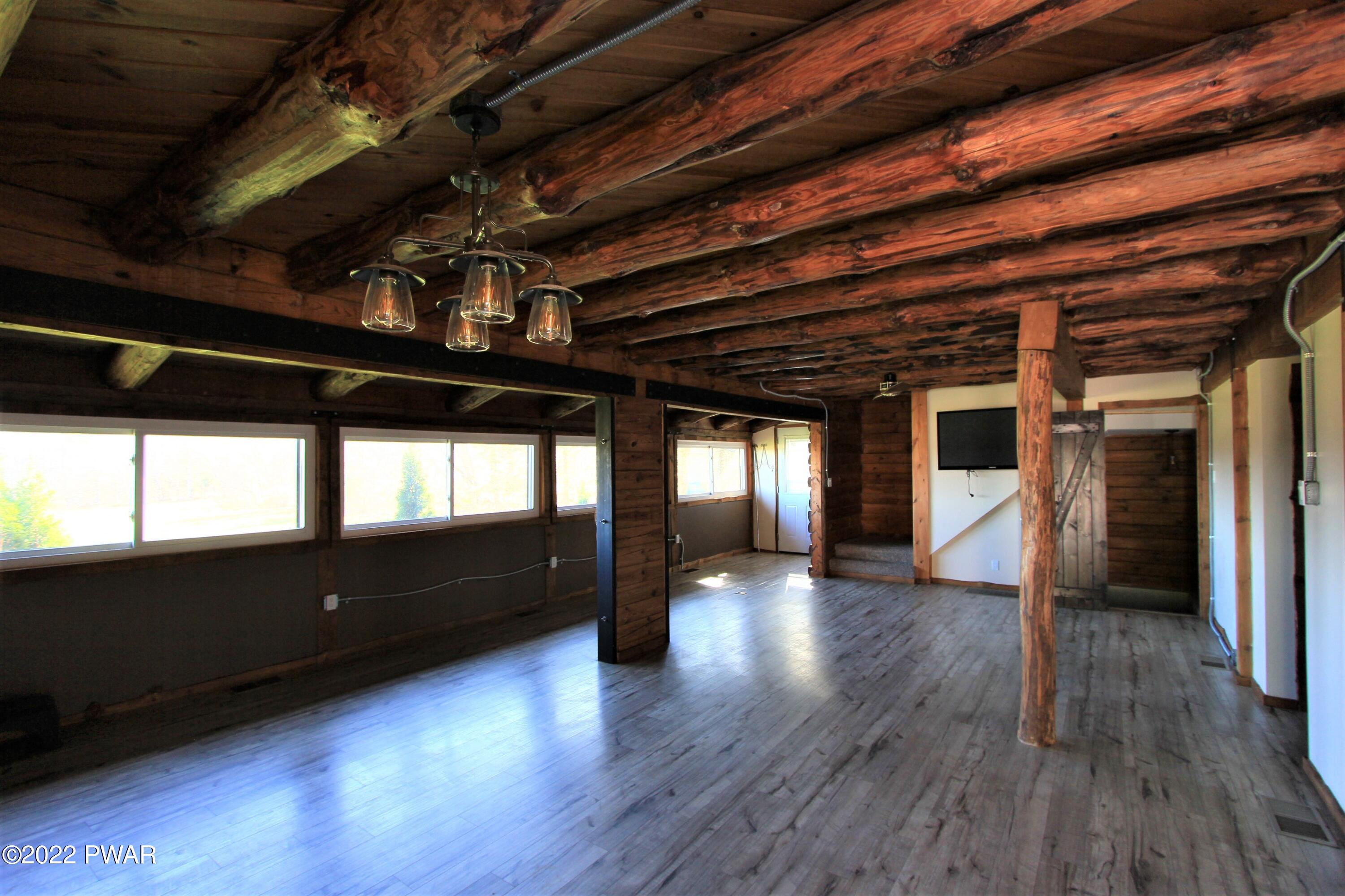 811 Spring Hill Road Sterling, PA 18463 - Photo 38 of 39