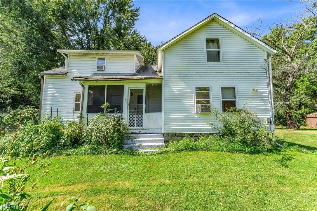 7610 Root Road North Ridgeville, OH 44039 - Photo 1 of 26