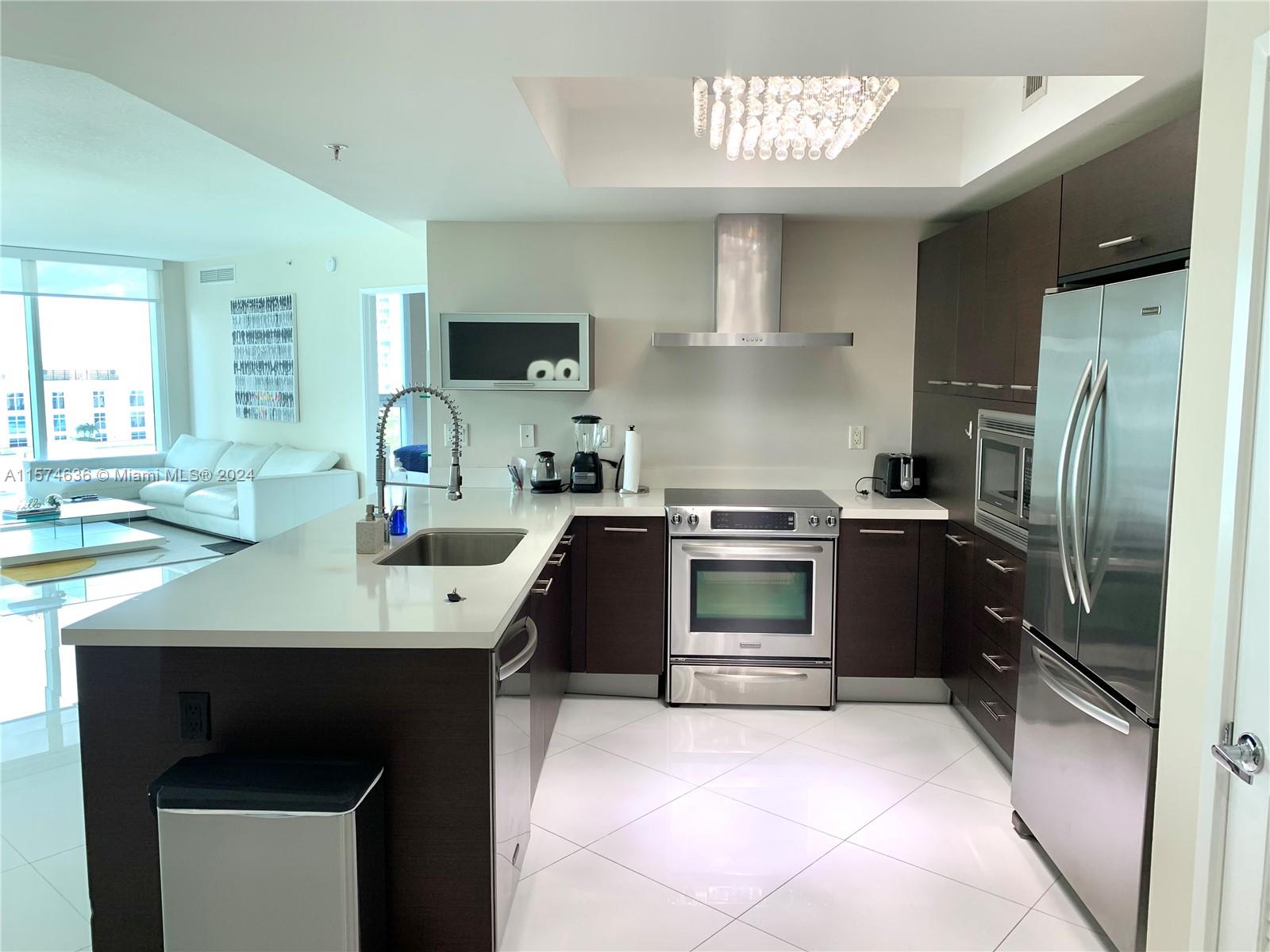 250 Sunny Isles Boulevard, Unit 3803 Sunny Isles Beach, FL 33160 - Photo 7 of 28