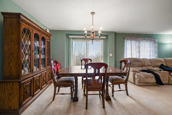 $219,900 | 301 Riverscape Court, Lawrenceburg, IN 47025