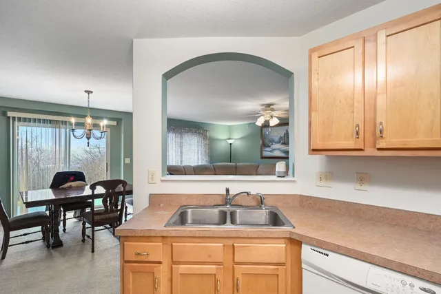 $244,900 | 301 Riverscape Court, Lawrenceburg, IN 47025