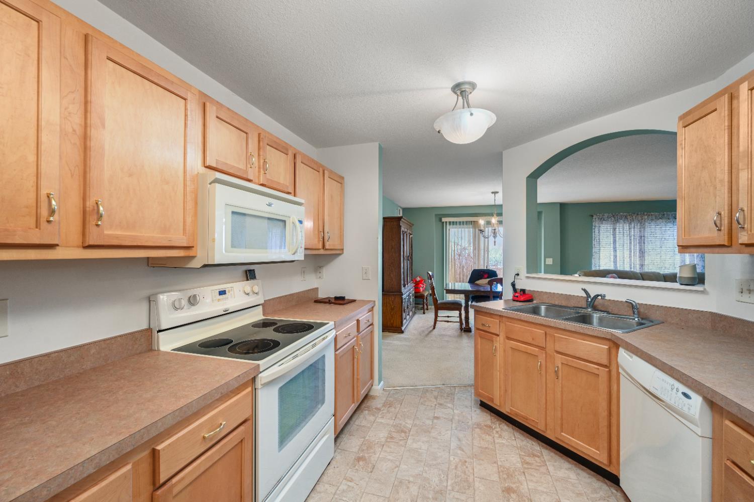 301 Riverscape Court Lawrenceburg, IN 47025 - Photo 16 of 33