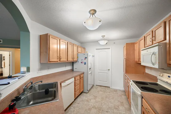 $219,900 | 301 Riverscape Court, Lawrenceburg, IN 47025