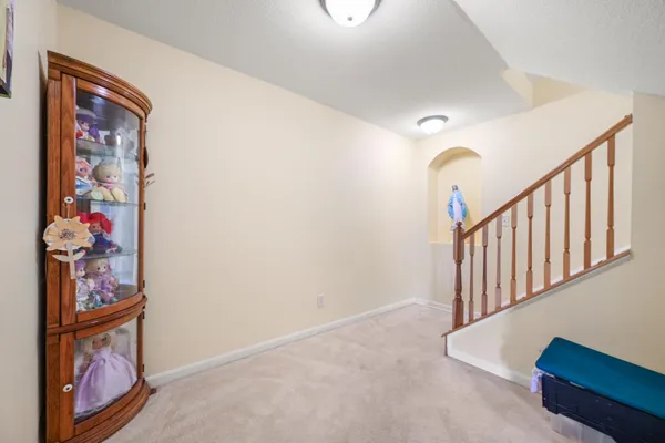 $219,900 | 301 Riverscape Court, Lawrenceburg, IN 47025