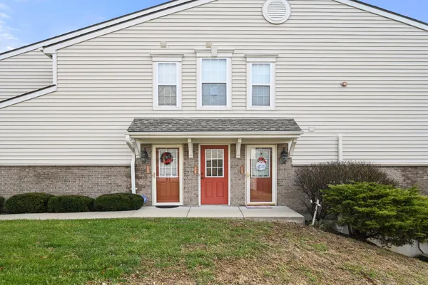 $219,900 | 301 Riverscape Court, Lawrenceburg, IN 47025