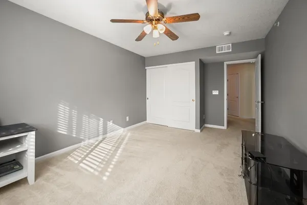 $219,900 | 301 Riverscape Court, Lawrenceburg, IN 47025