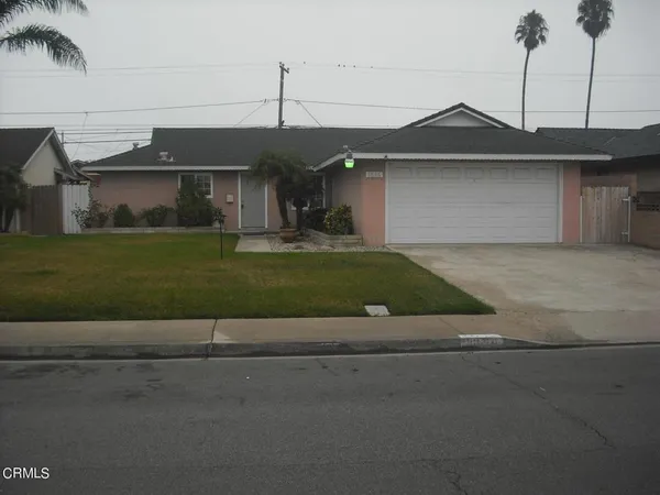$3,800 | 1836 North 7th Place, Port Hueneme, CA 93041
