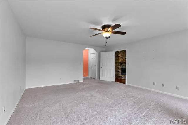 $499,999 | 86 Private Road, Piedmont, MO 63957