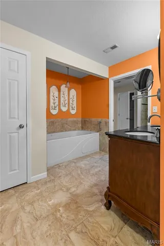 $499,999 | 86 Private Road, Piedmont, MO 63957