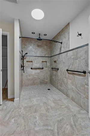 $489,999 | 86 Private Road, Piedmont, MO 63957