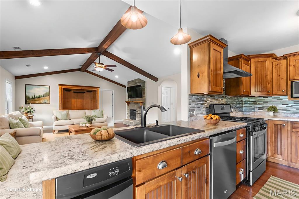 86 Private Road Piedmont, MO 63957 - Photo 10 of 30