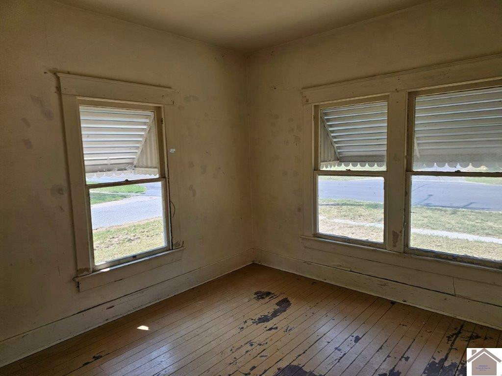 2668 Mayfield Road Paducah, KY 42003 - Photo 10 of 14 Photo 10