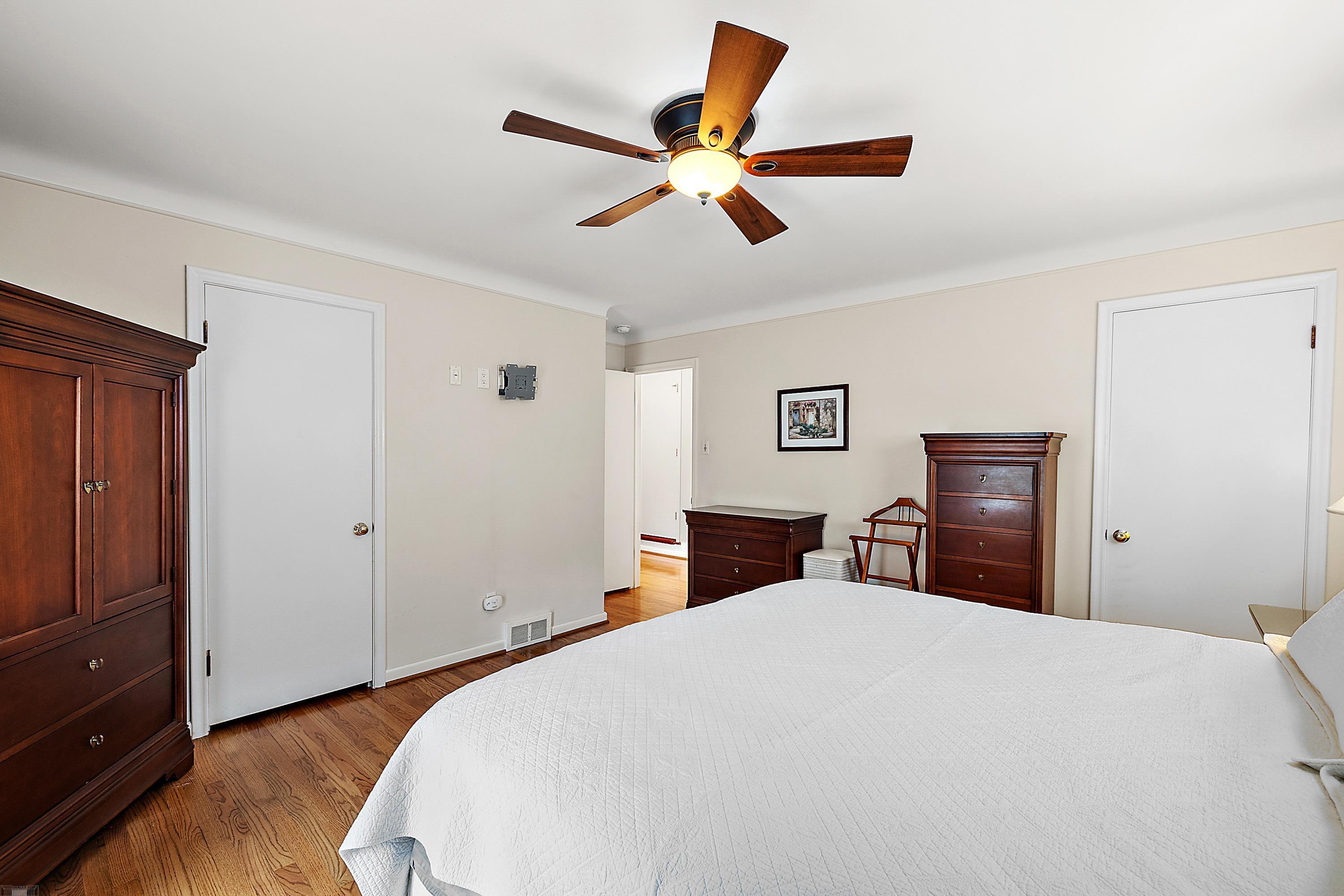 1437 Torrey Road Grosse Pointe Woods, MI 48236 - Photo 26 of 60