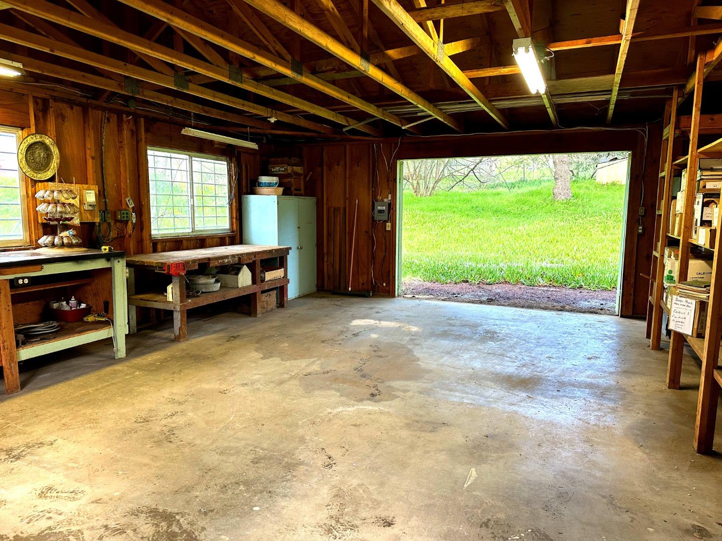 41 Desmond Road Salinas, CA 93907 - Photo 7 of 28 Gallery Image 7