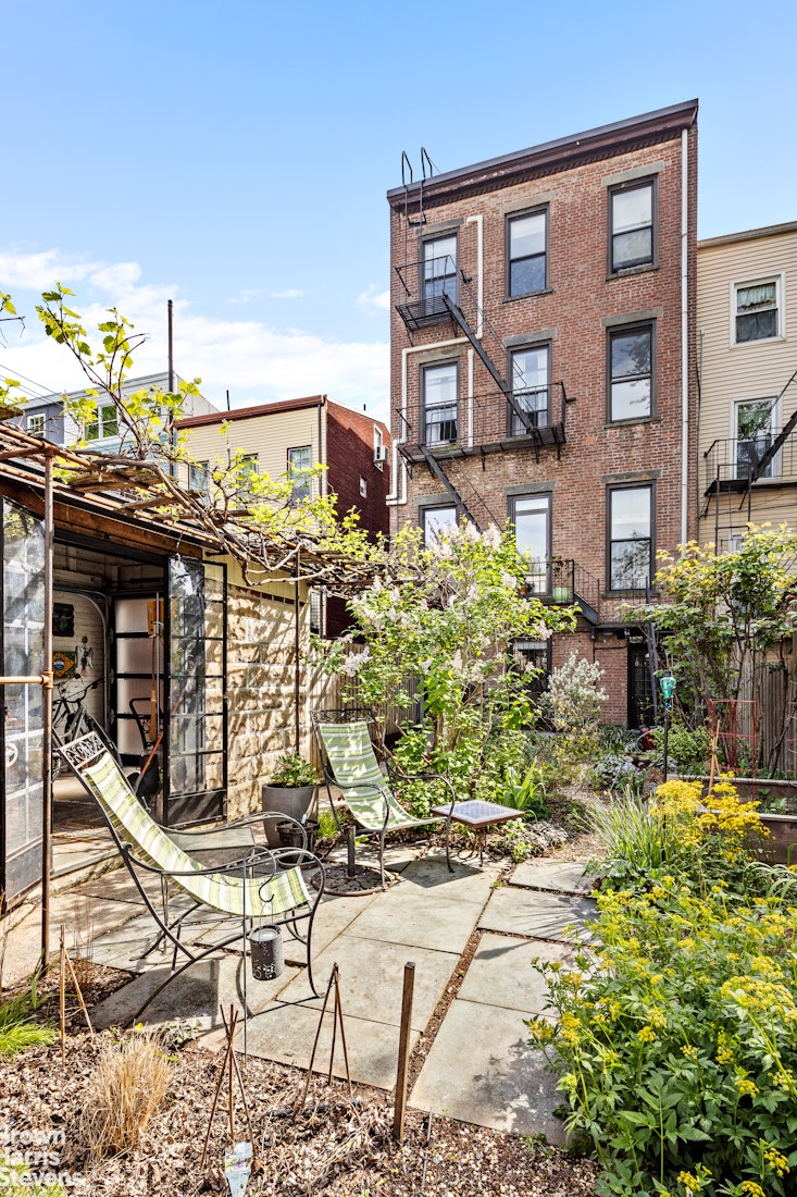 185 12th Street Brooklyn, NY 11215 - Photo 14 of 47