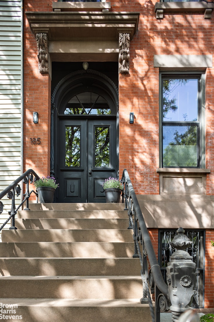 185 12th Street Brooklyn, NY 11215 - Photo 15 of 47