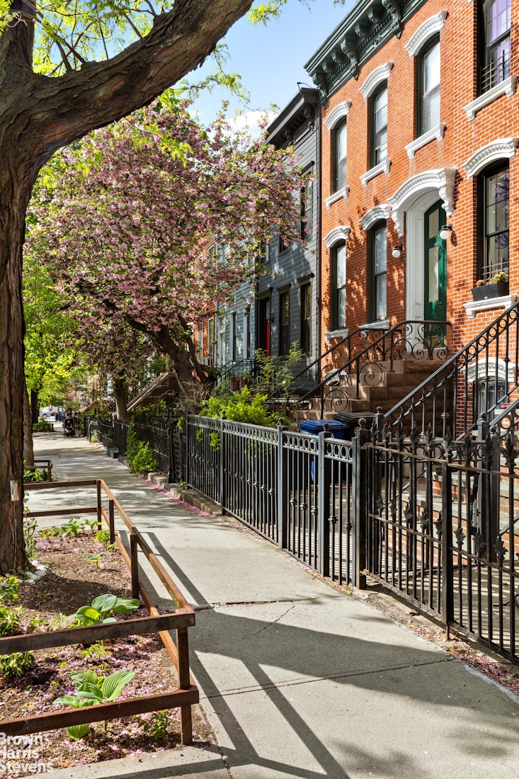 185 12th Street Brooklyn, NY 11215 - Photo 21 of 47