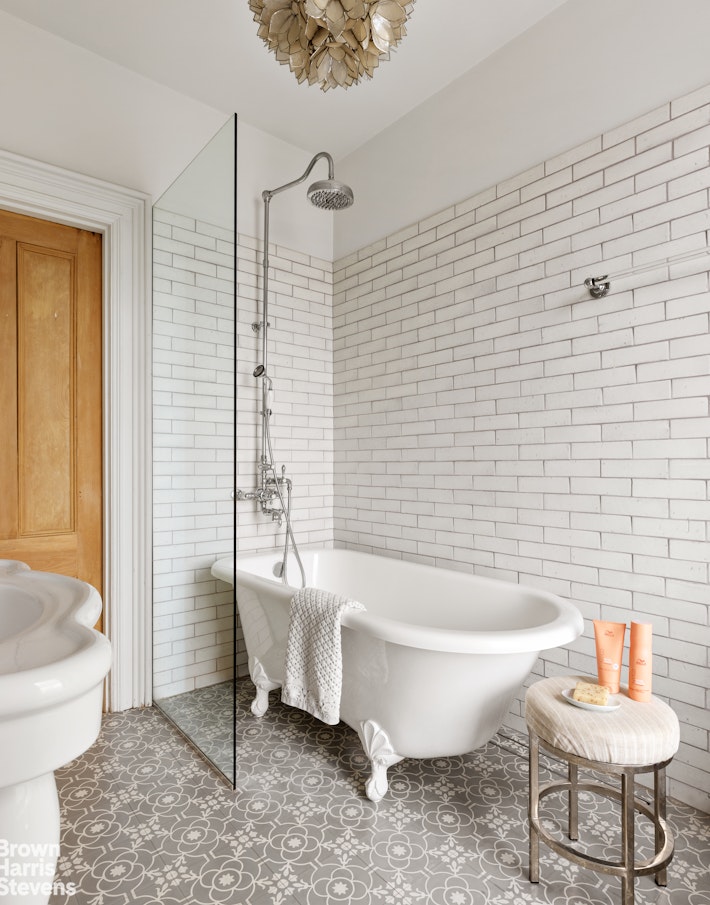 185 12th Street Brooklyn, NY 11215 - Photo 32 of 47