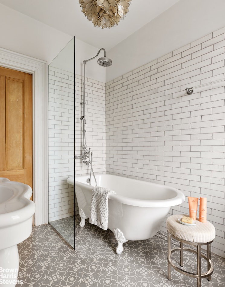 185 12th Street Brooklyn, NY 11215 - Photo 8 of 47