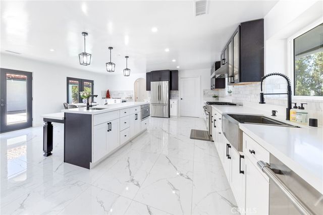 $17,000 | 2199 Summitridge Drive, Beverly Hills, CA 90210