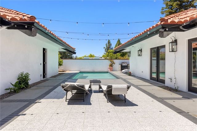 $17,000 | 2199 Summitridge Drive, Beverly Hills, CA 90210