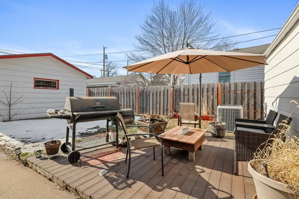 $255,000 | 257 7th Street East, Winona, MN 55987