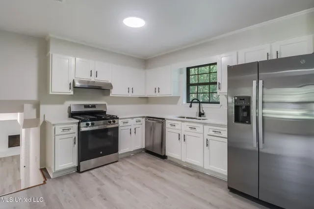 $432,900 | 2550 Davidson Road, Ocean Springs, MS 39564