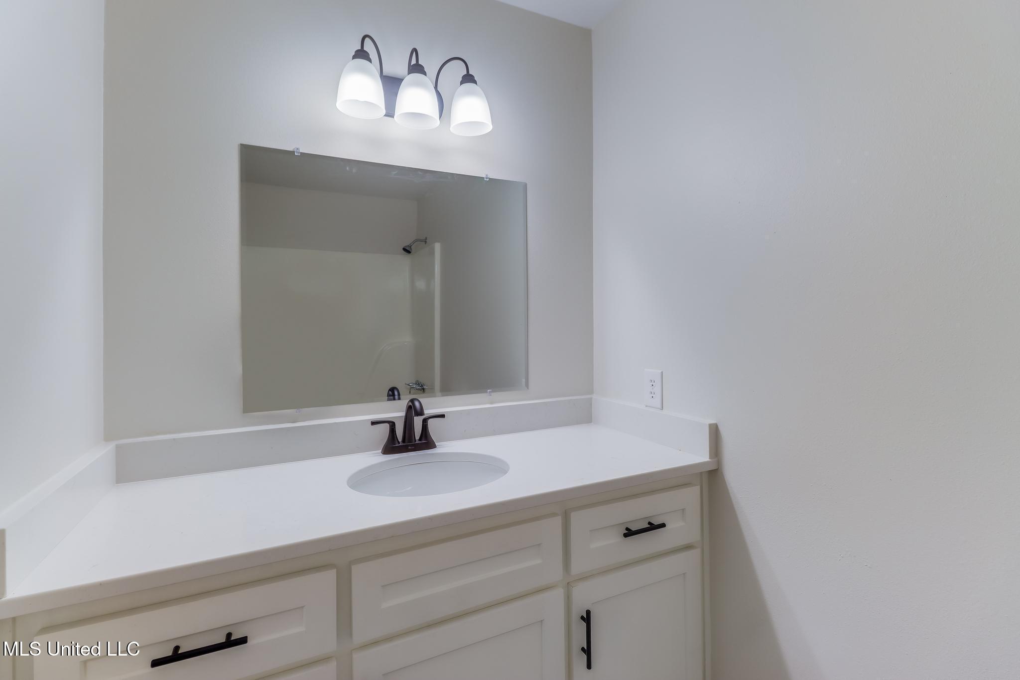 2550 Davidson Road Ocean Springs, MS 39564 - Photo 12 of 31 IMG_8797