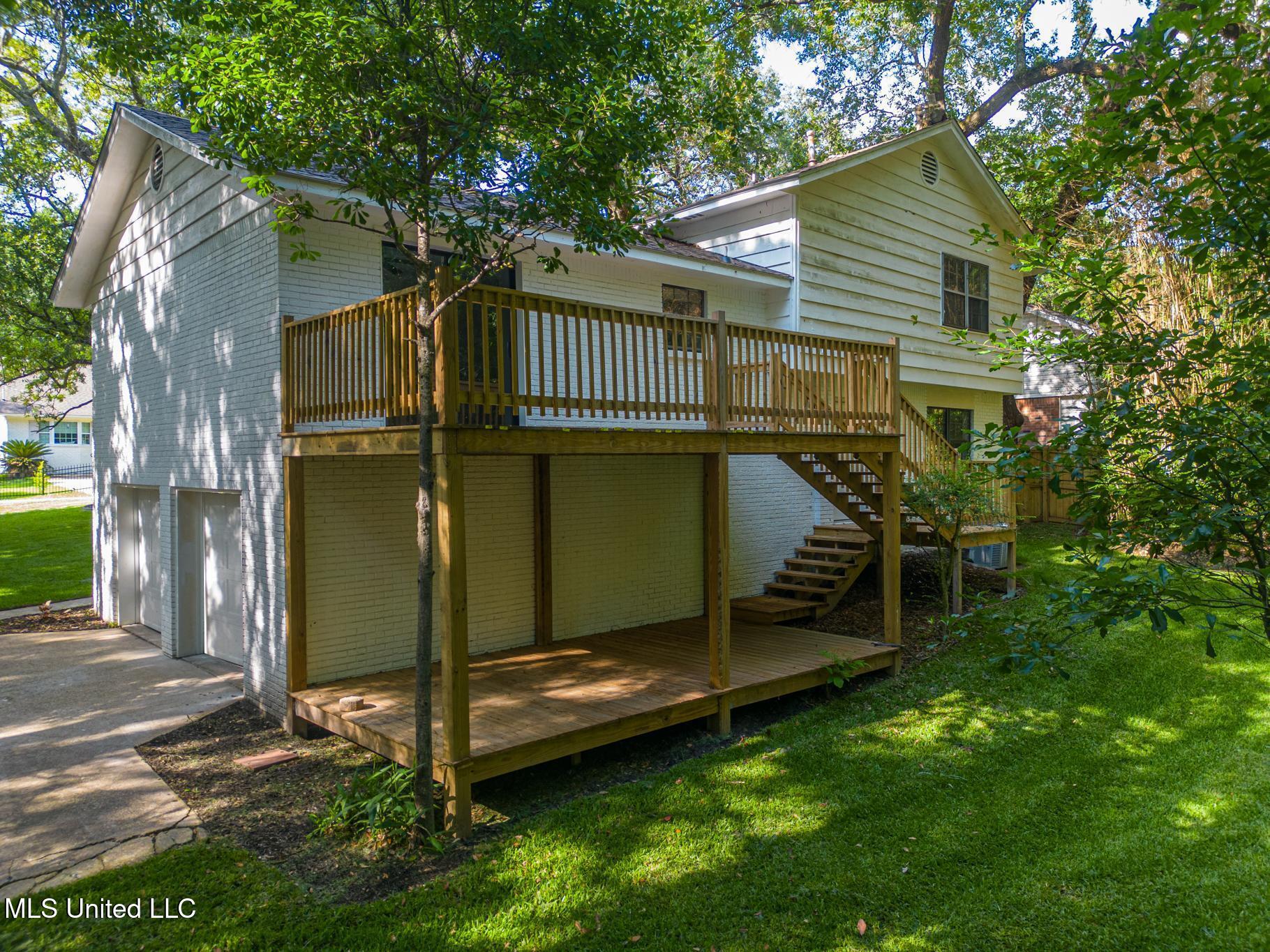 2550 Davidson Road Ocean Springs, MS 39564 - Photo 25 of 31 Davidson-4