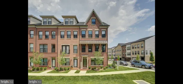 $4,375 | 22983 Worden Terrace, Ashburn, VA 20148
