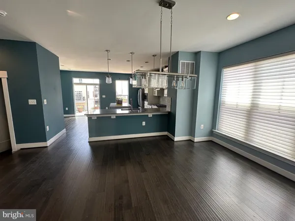 $4,375 | 22983 Worden Terrace, Ashburn, VA 20148
