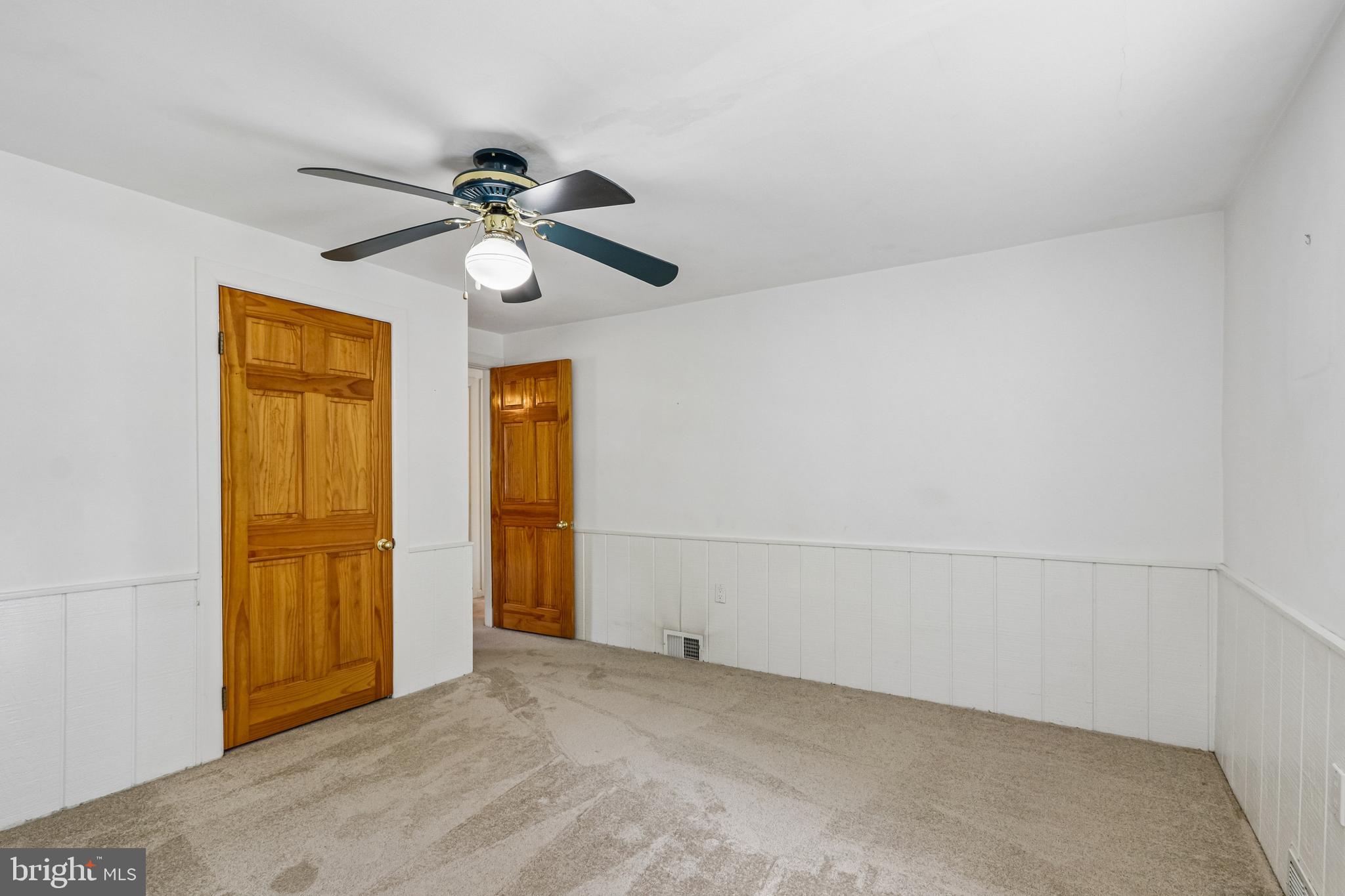 647 Pinney Road Huntingdon Valley, PA 19006 - Photo 23 of 41 Bedroom 1