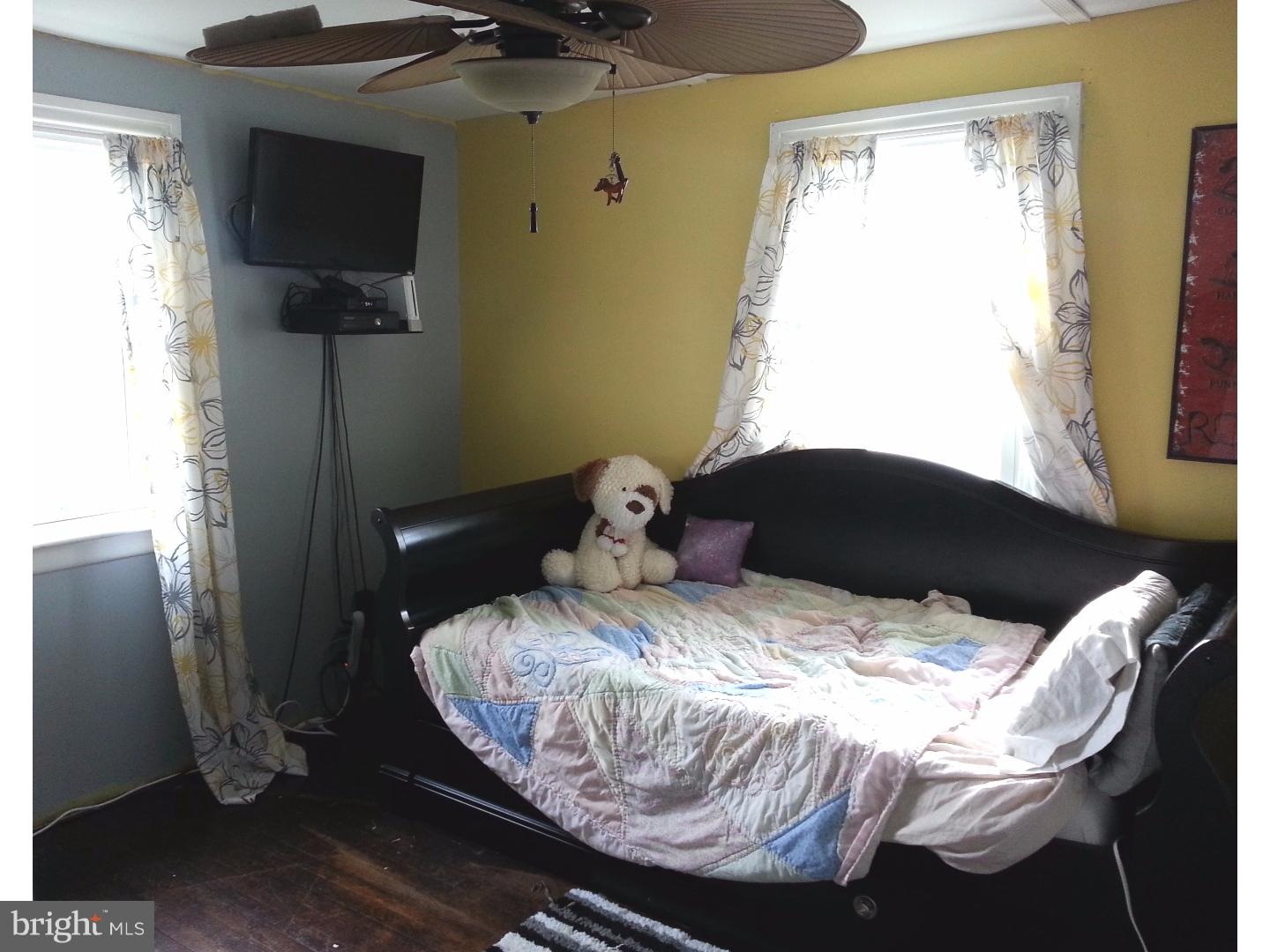 145 Forrest Road Telford, PA 18969 - Photo 16 of 25 Bedroom 2
