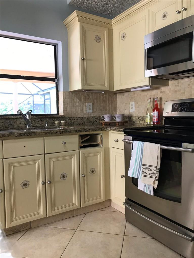 22568 Blue Fin Trail Boca Raton, FL 33428 - Photo 16 of 22 Photo 16