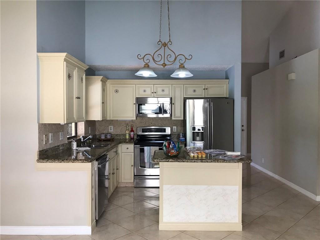 22568 Blue Fin Trail Boca Raton, FL 33428 - Photo 17 of 22 Photo 17