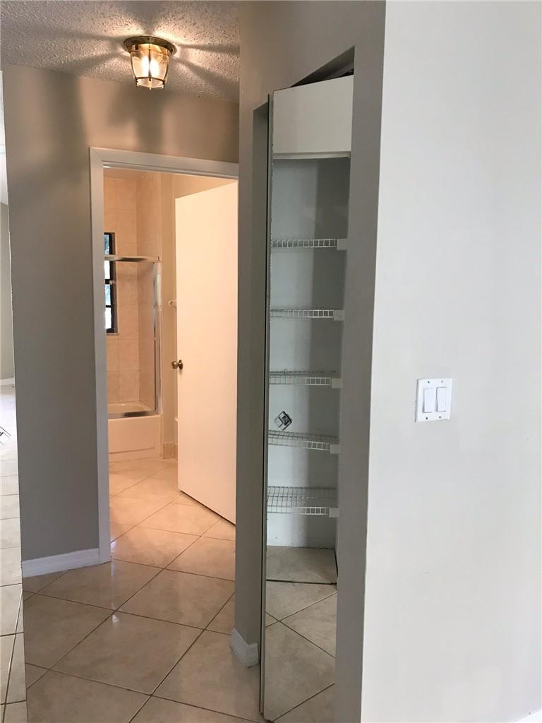 22568 Blue Fin Trail Boca Raton, FL 33428 - Photo 3 of 22 Photo 3