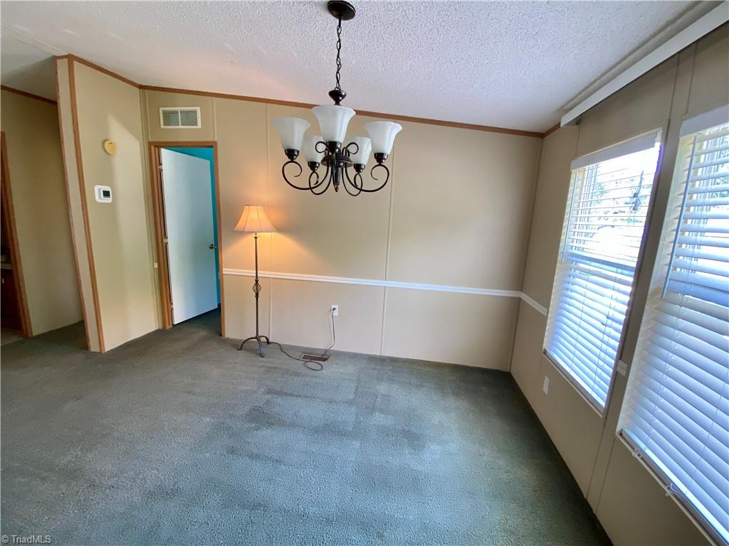 201 Beacon Ridge Road Thomasville, NC 27360 - Photo 10 of 21 Gallery Image 10