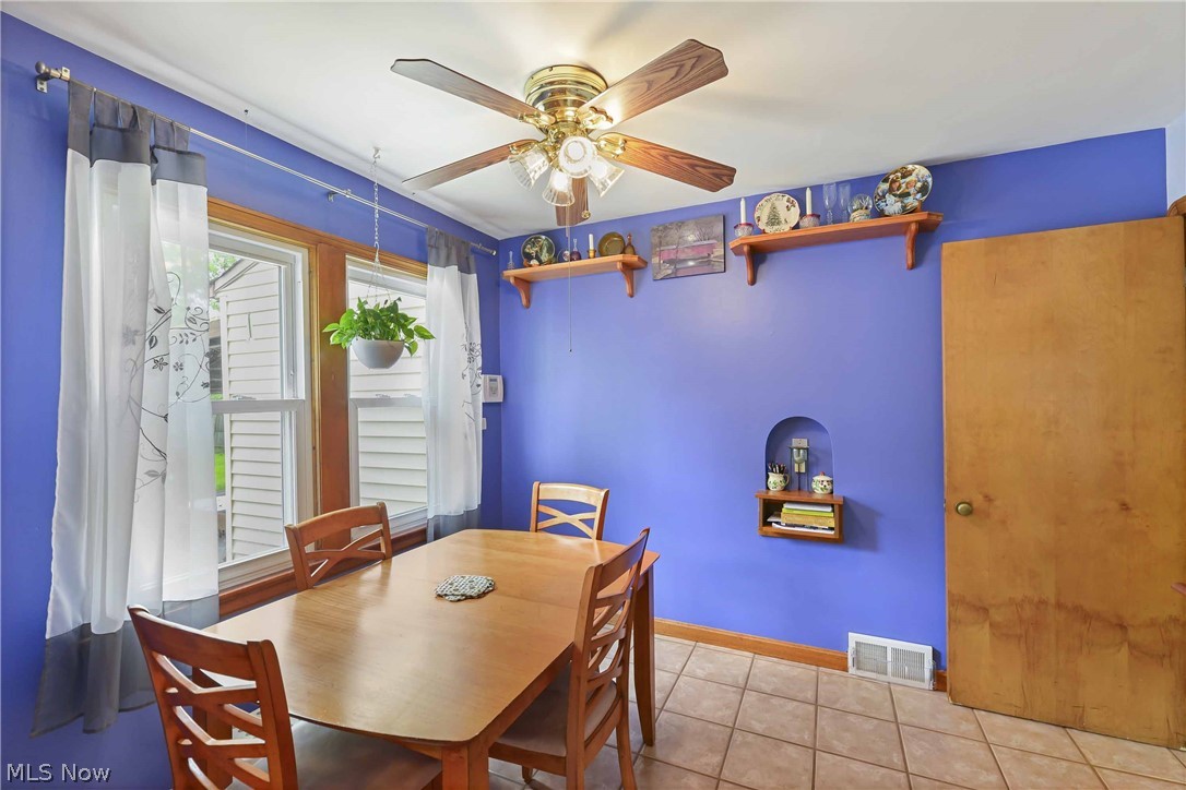 14305 Rockside Road Maple Heights, OH 44137 - Photo 13 of 35