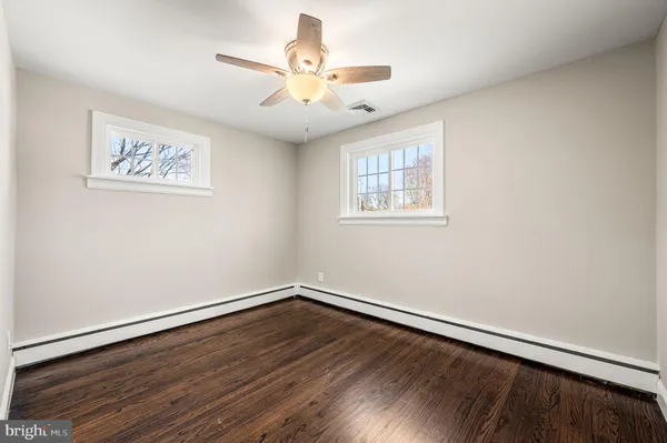 $369,000 | 2299 Springhouse Lane, Aston, PA 19014