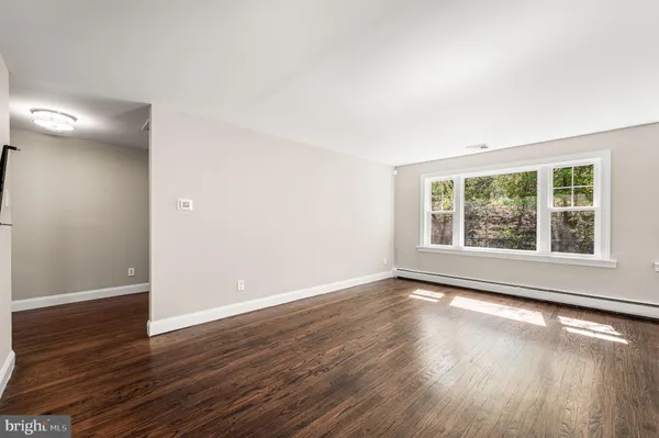 $369,000 | 2299 Springhouse Lane, Aston, PA 19014