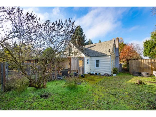 $350,000 | 895 Glory Drive, Eugene, OR 97404