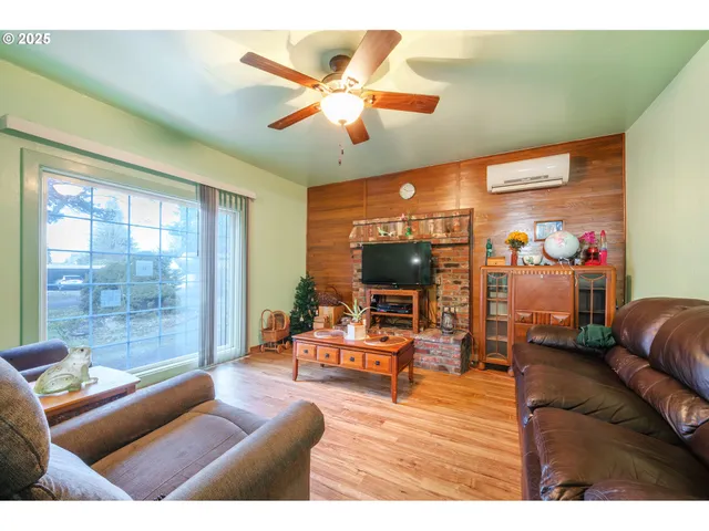 $350,000 | 895 Glory Drive, Eugene, OR 97404