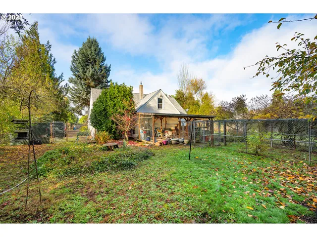 $350,000 | 895 Glory Drive, Eugene, OR 97404