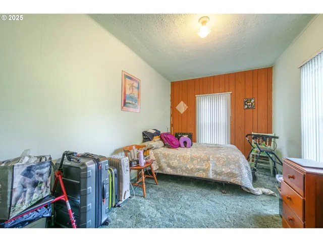 $350,000 | 895 Glory Drive, Eugene, OR 97404