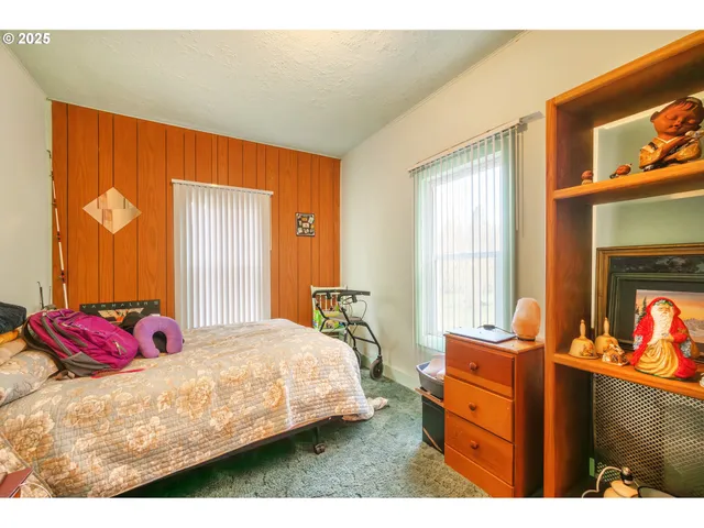 $350,000 | 895 Glory Drive, Eugene, OR 97404